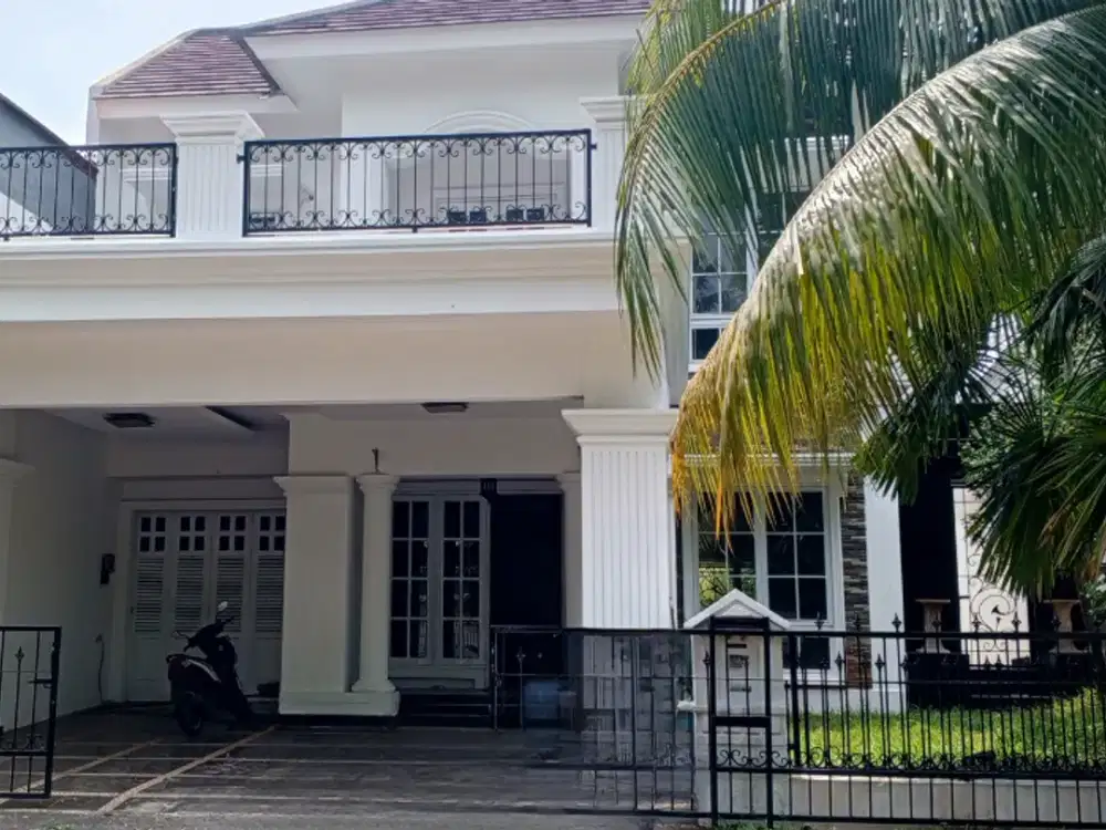 Disewa Rumah Cantik Modern Semi Furnished di Kota Wisata Cibubur