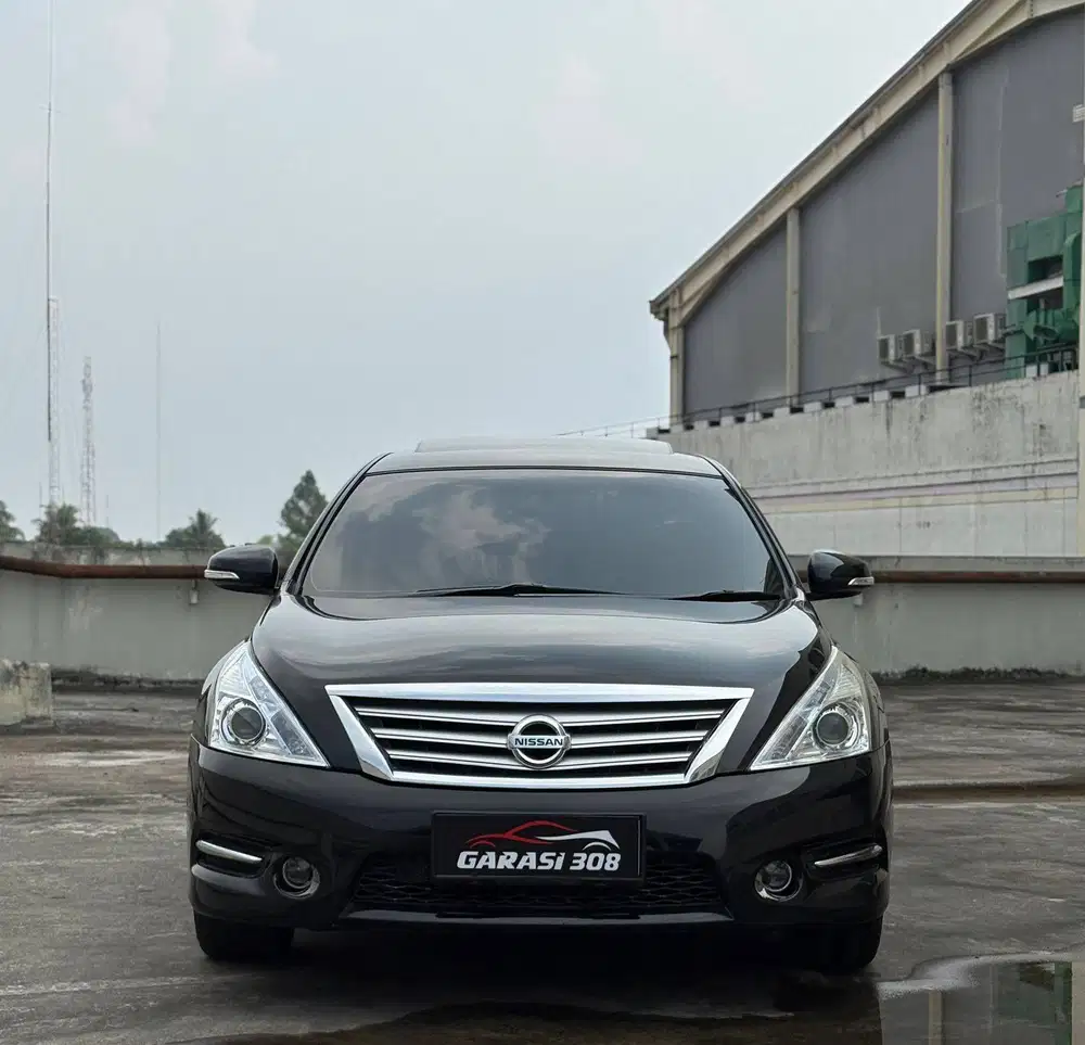 Nissan Teana 2.5 XV Tahun 2012 CVT Warna Hitam facelift