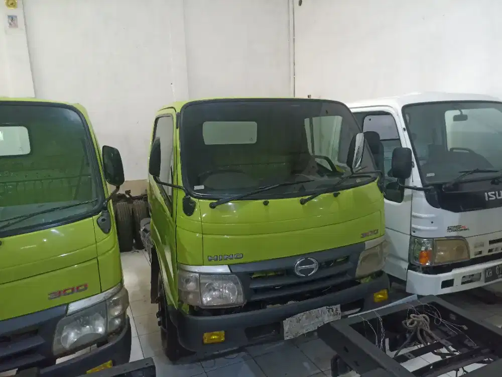 Hino Dutro 130HD tahun 2017 Euro 2