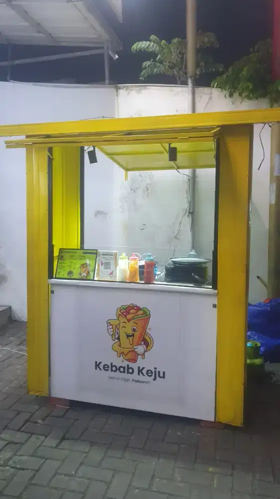 Gerobak kontainer besi