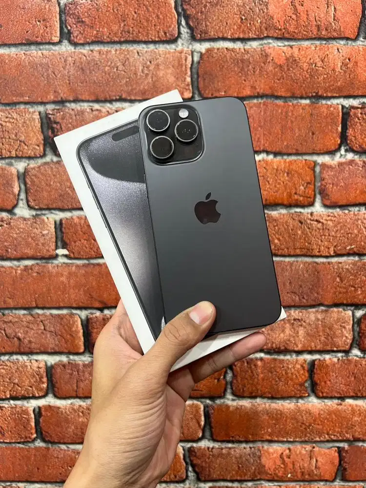 iPhone 15 promax 256 Gb Black Titanium iBox