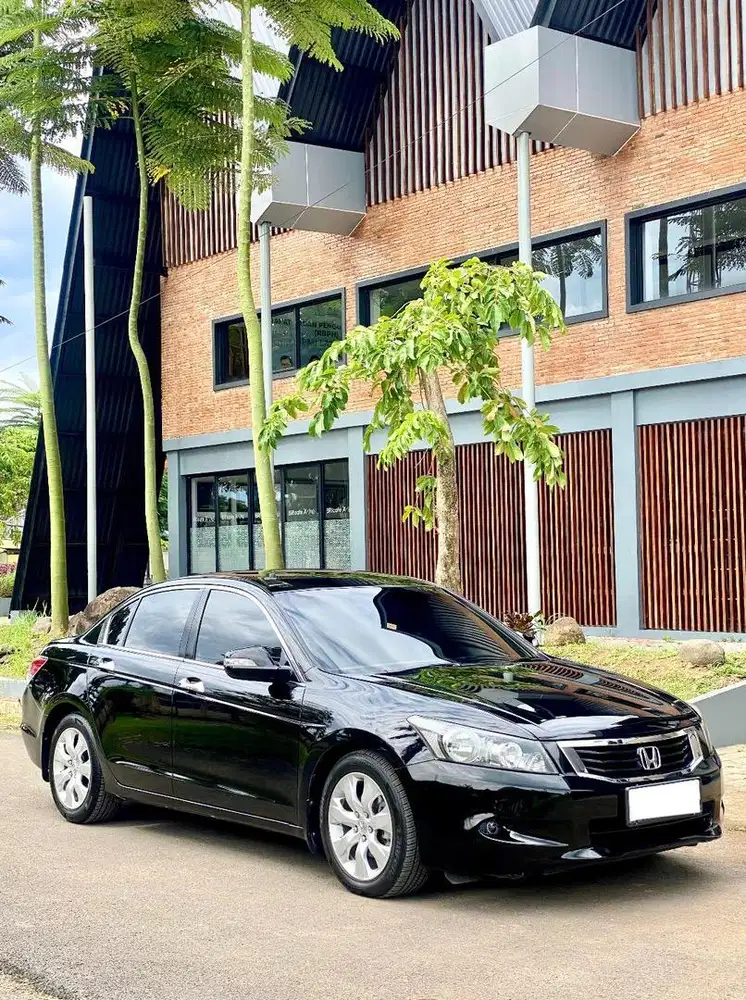Jual Honda Accord 2010