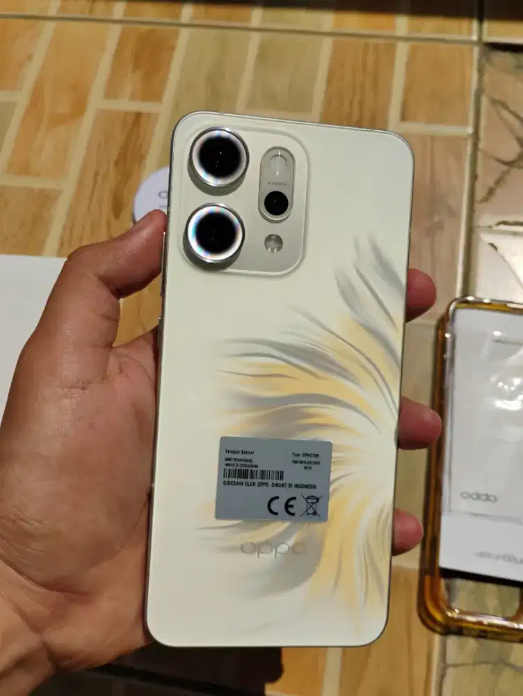 Oppo Reno 14 pro 12/512