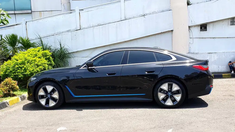 [ LOW KM 3RB ] BMW i4 i 4 eDrive35 eDrive 35 AT 2024/2025