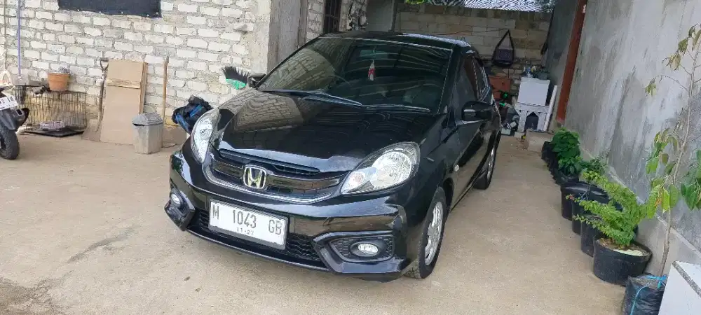 Jual cepat  Honda Brio E MT