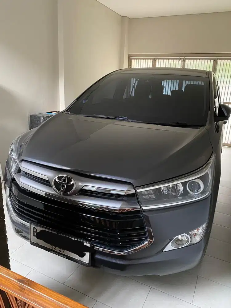 Innova Reborn tipe V at bensin 2017