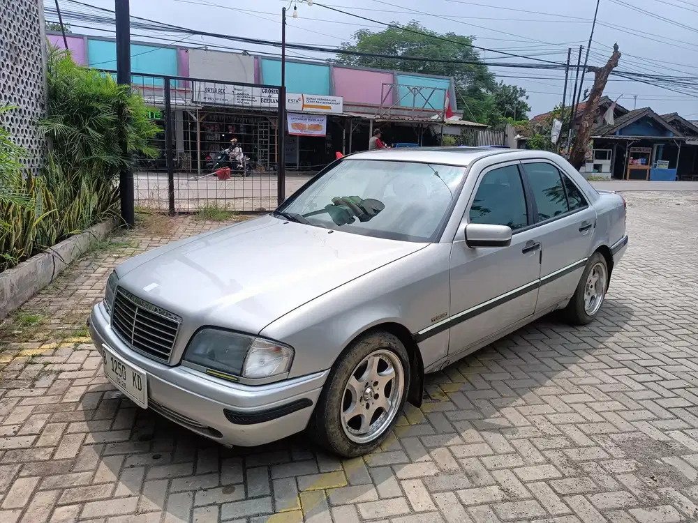 Mercedes-Benz C200 1995 Bensin