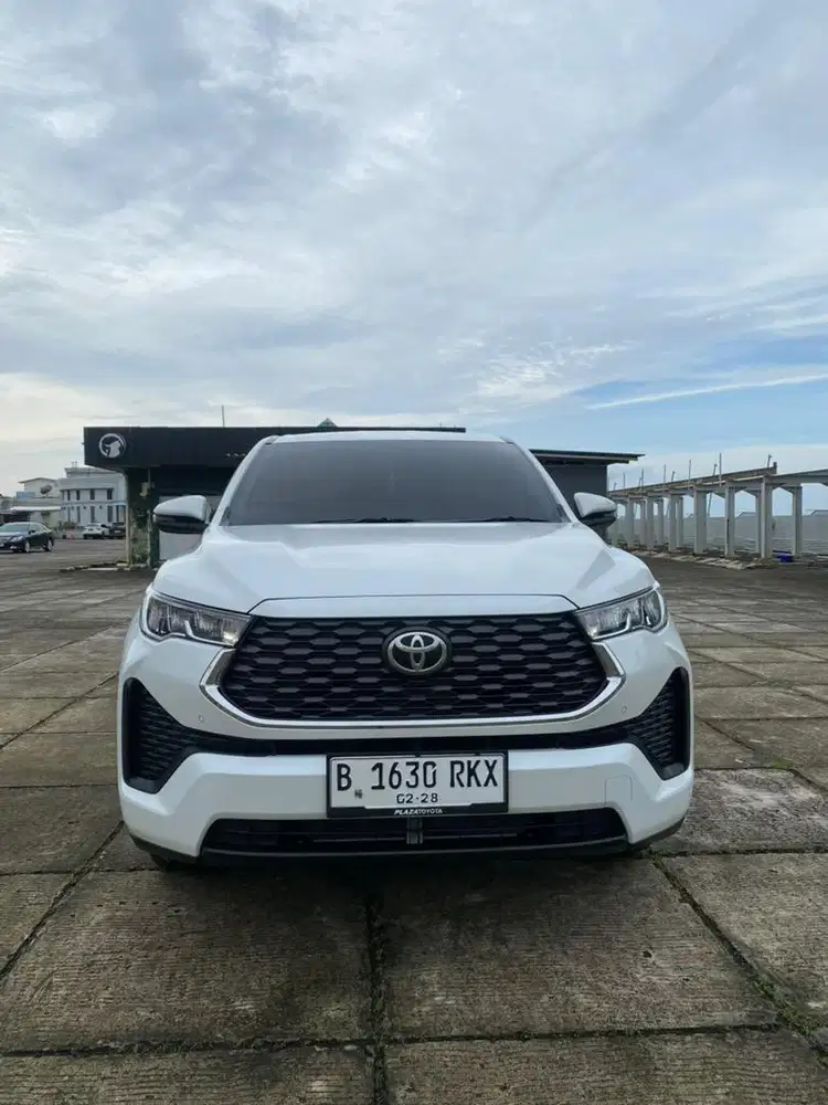 (Km Low 30ribu Record) TOYOTA INNOVA ZENIX V 2.0 CVT 2022