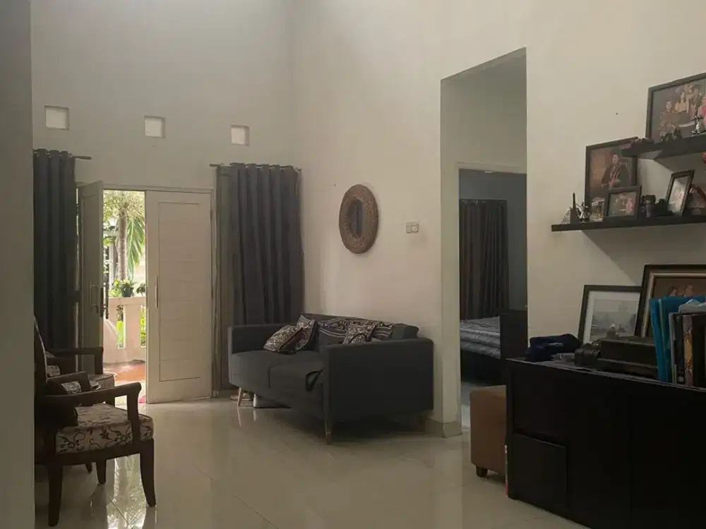 Dijual Rumah Strategis Dekat Akses Stasiun Sudimara di Sektor 9 Bintaro Gb-14488
