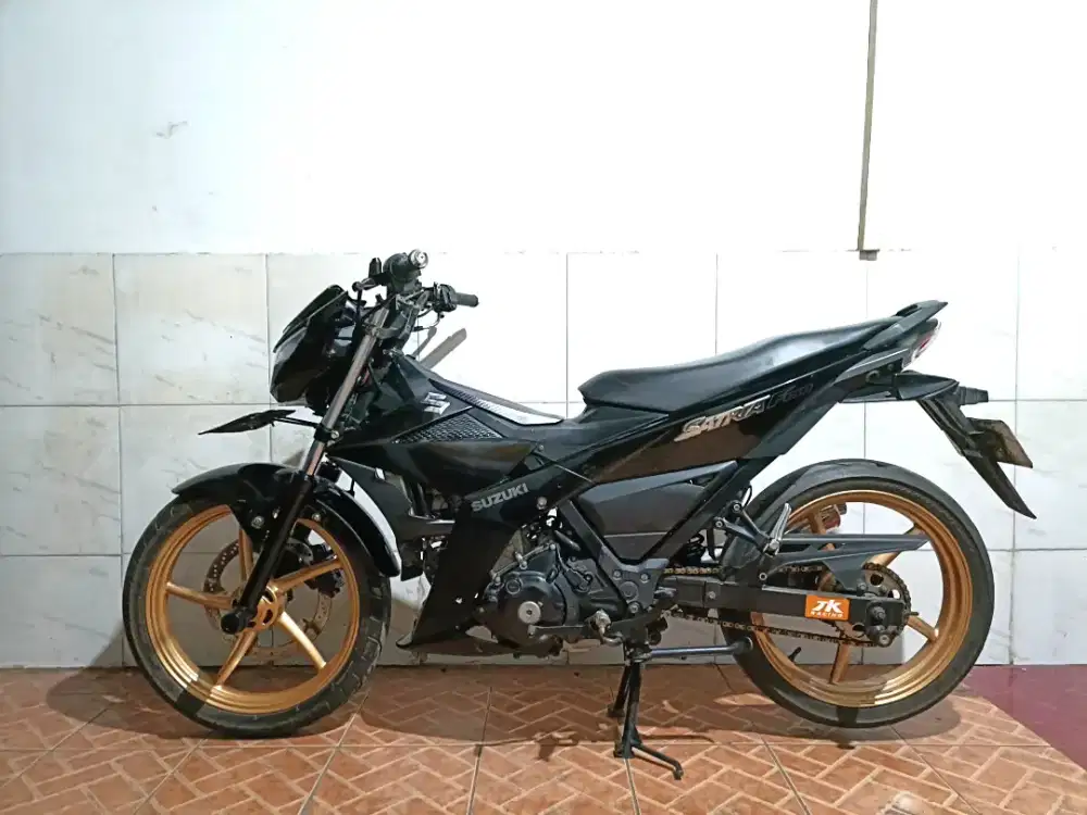 Satria fu Fi predator tahun 2017/tt boleh gan cash lebih bagus