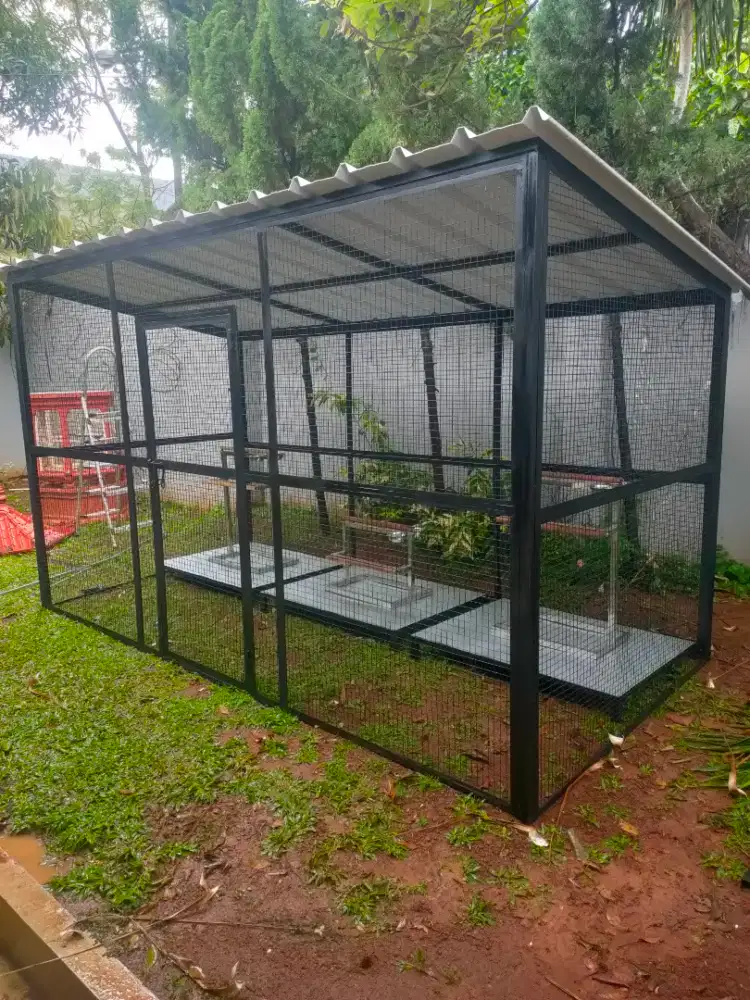 Kandang burung.