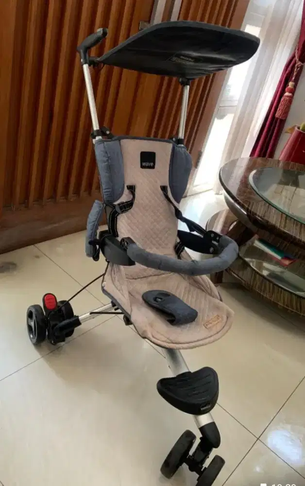 JUAL CEPAT , Stroller merk Wave , Masih bagus