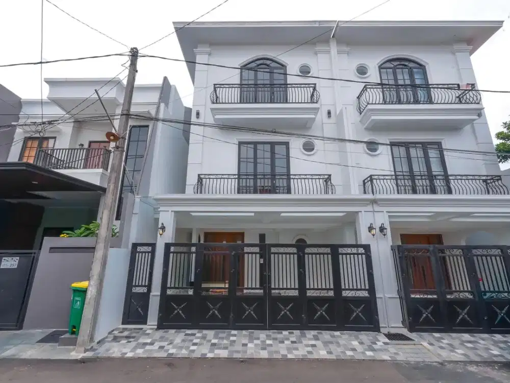 Rumah 3 Lt SHM 10 menit ke Gerbang Tol Brigif Dibantu KPR J-33711