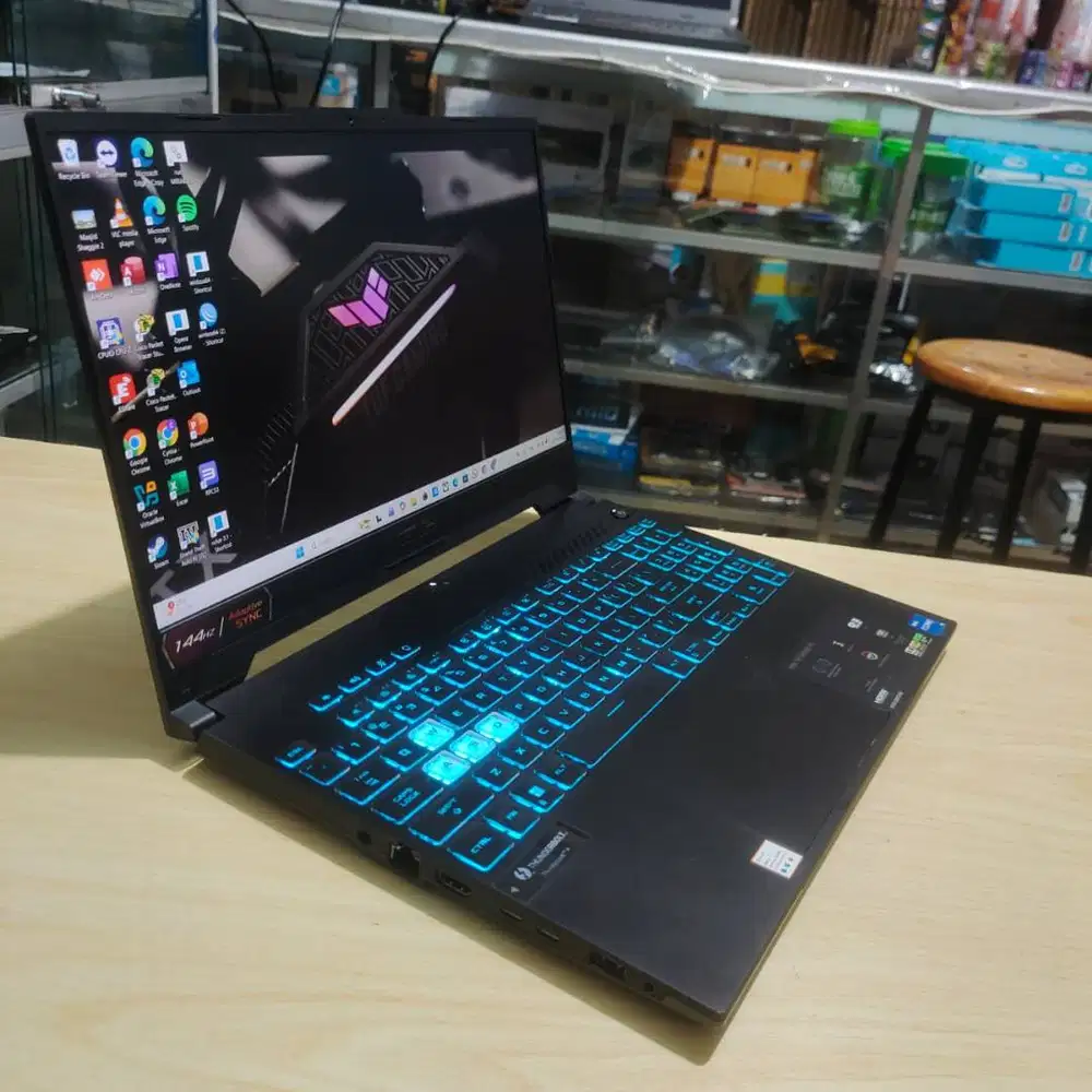 Laptop Asus Tuff Gaming F15 FX507Z Intel Core i5 12th Ram 32GB