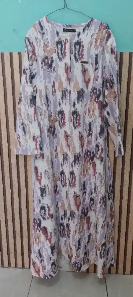 Gamis perempuan dewasa