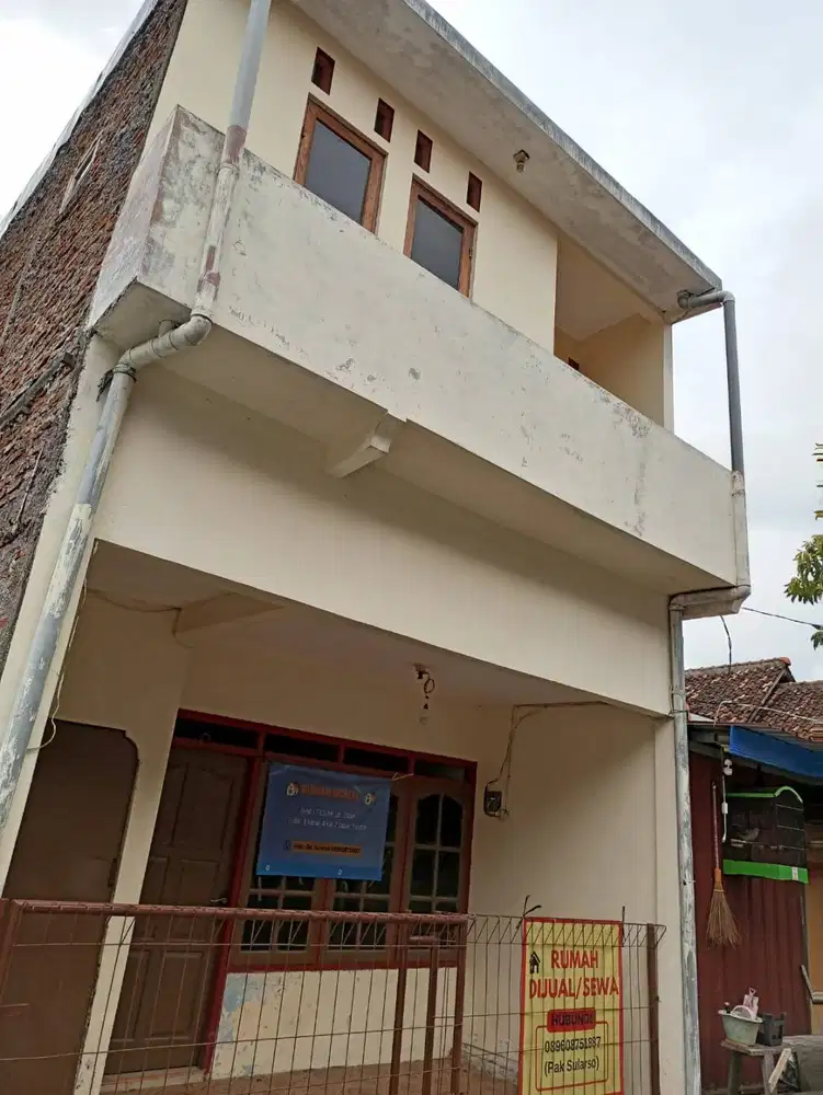 Jual rumah pribadi/rumah kost 2Lt letak strategis, harga Nego