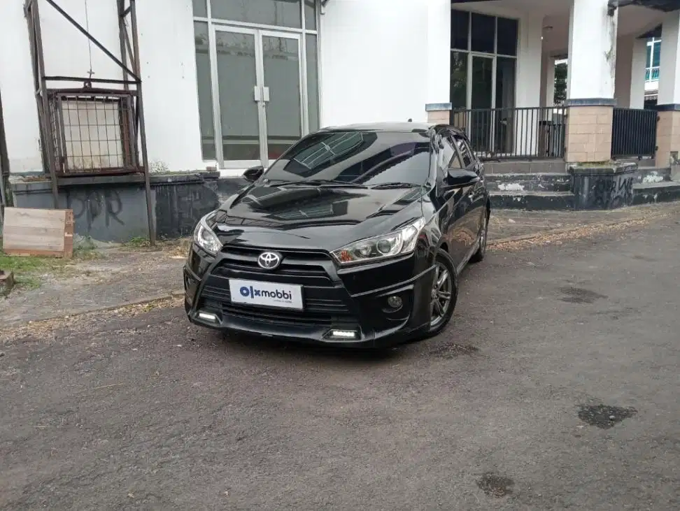 Low Kilometer - Yaris 1.5 TRD Sportivo Bensin-AT 2016