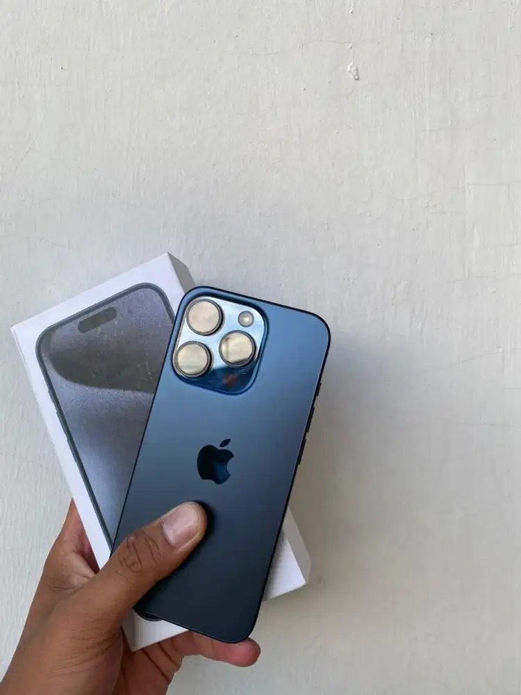 Jual atau tt bt iphone 15 pro 256gb inter lain simlock