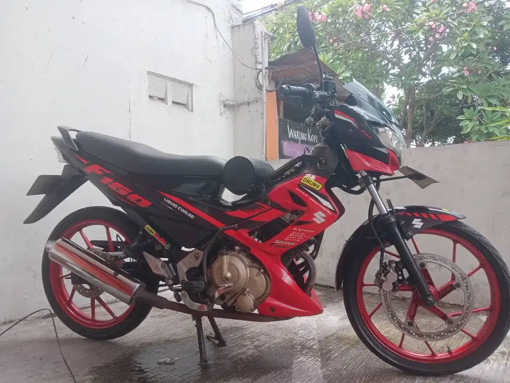 Motor satria fu 150 barong