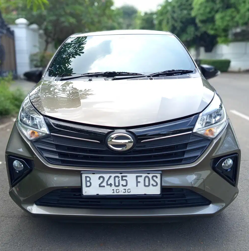 Daihatsu All New Sigra 1.2 R Manual 2025 Coklat Met Spt Baru Istimewa