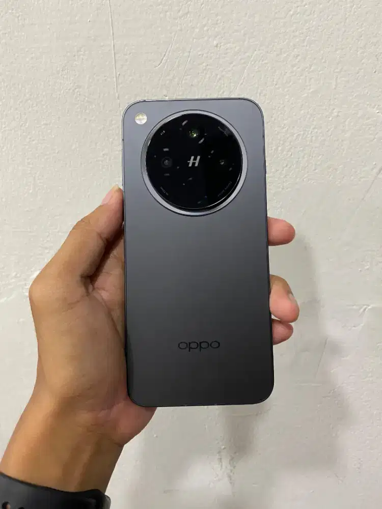 Oppo find x8 12/256