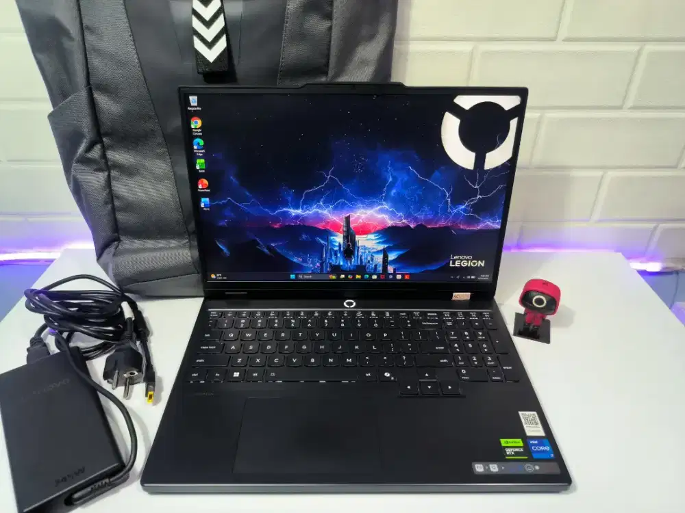 LENOVO LEGION 5 15IRX10 RTX 5050 I7-13650HX 16GB 512GB WUXGA IPS 165Hz