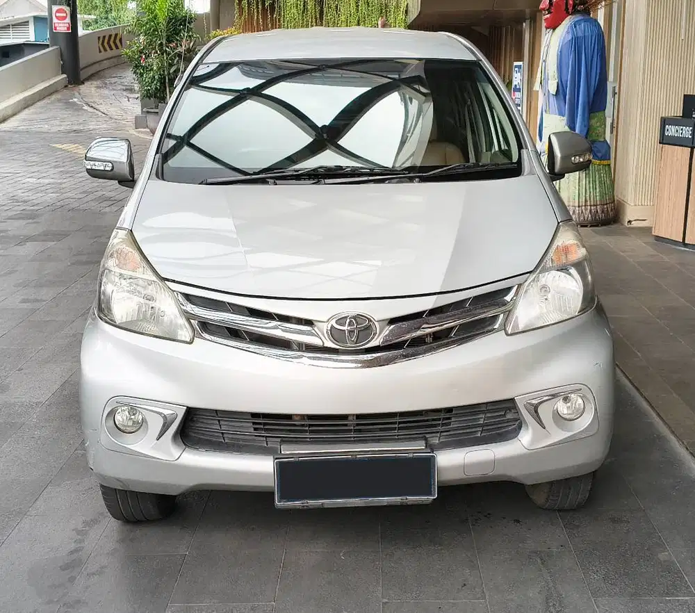 Toyota Avanza 1.3 G Automatic 2012