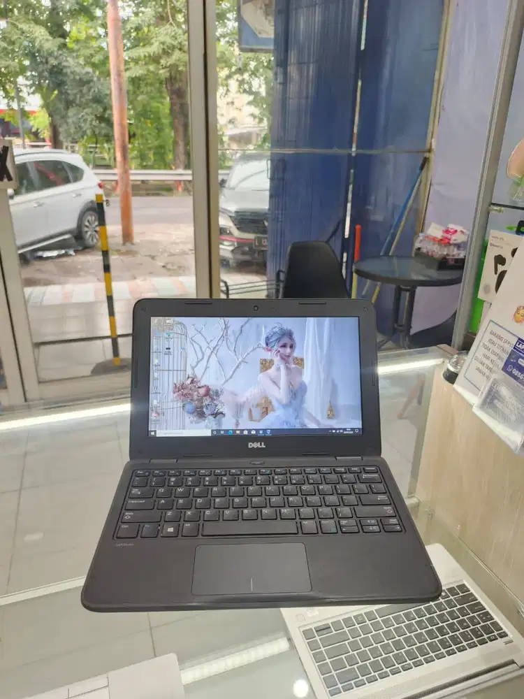 Laptop Baru Cuci Gudang Stok 50 pcs
