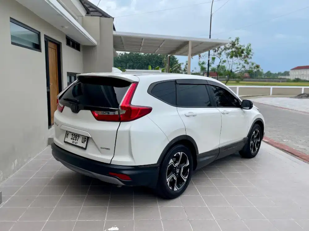 Honda CR-V Gen 5 2.0 2017 Istimewa