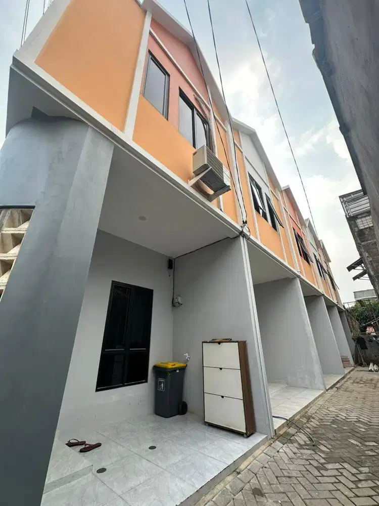 DIJUAL RUMAH BARU GRIYA BULAK SARI DI KALISARI - JAKARTA TIMUR