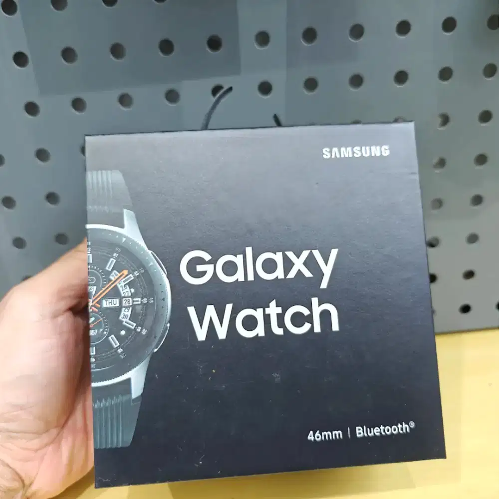 Samsung Galaxy Watch – Fullset, Normal, Siap Pakai