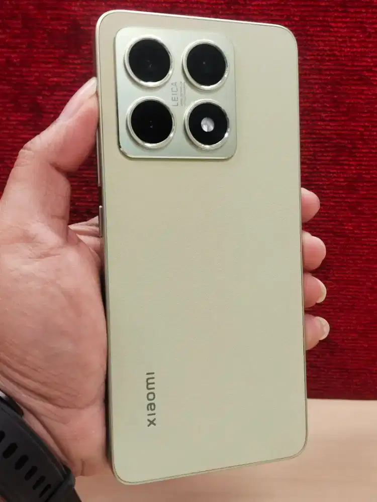 Xiaomi 14T 5G ram 12/512 muluus no minus
Kelengkapan hp csan