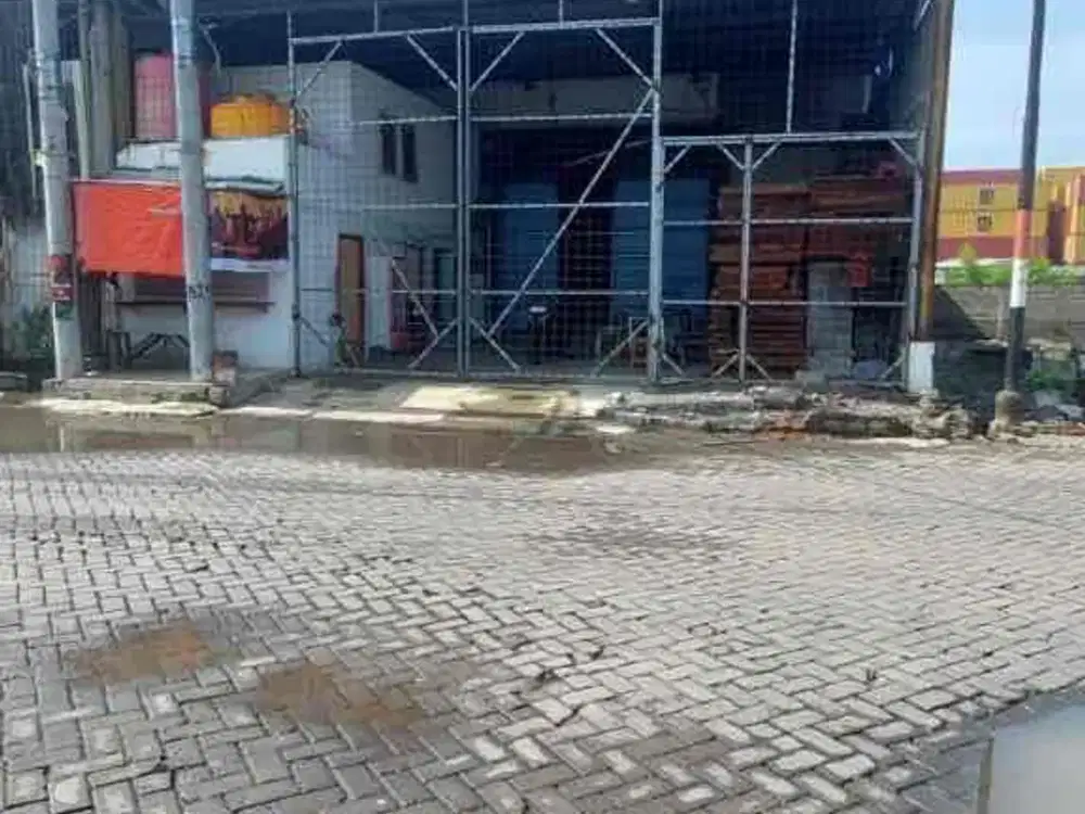 Dijual Gudang Kalianak Surabaya di Area pergudangan
Truk & Tronton Bisa Masuk