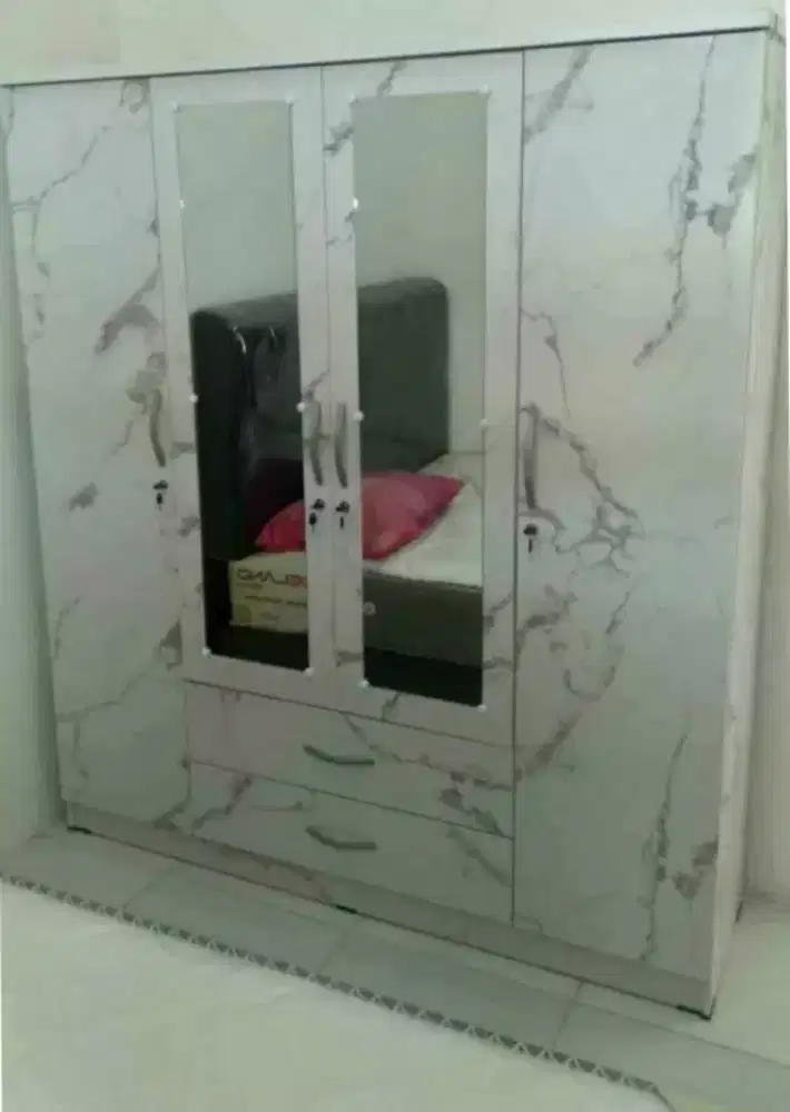 Lemari 4 pintu sliding jumbo