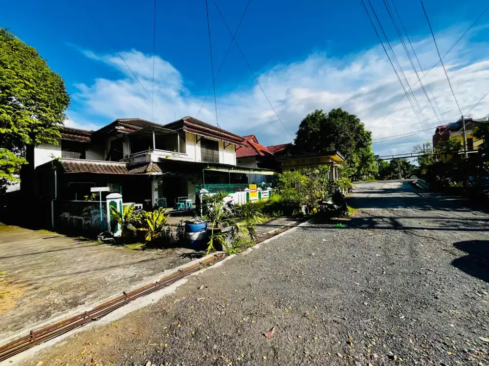Rumah Hitung Tanah Bunga Bunga Dekat Kampus UB Suhat