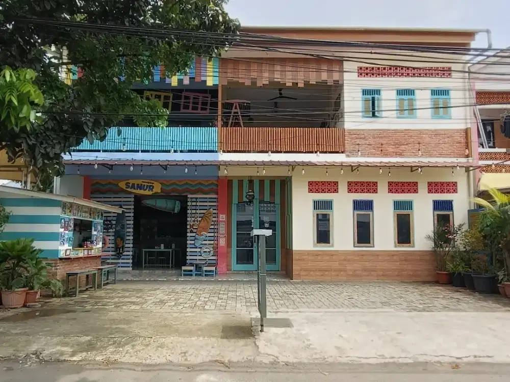 Dijual Ruang Usaha / Ruko di Tanah Baru, Beji, Depok. Lokasi Sekitar Banyak Perumahan. 2 Lantai.