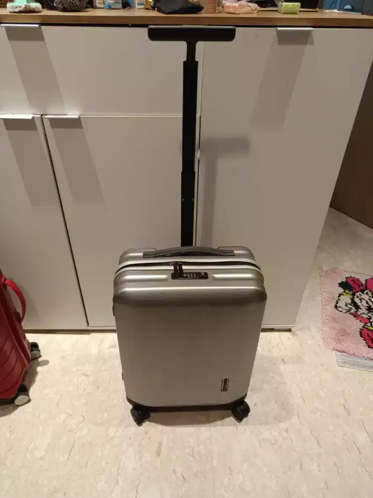 Koper Cabin Samsonite 20 Double wheels, (kondisi seperti baru)