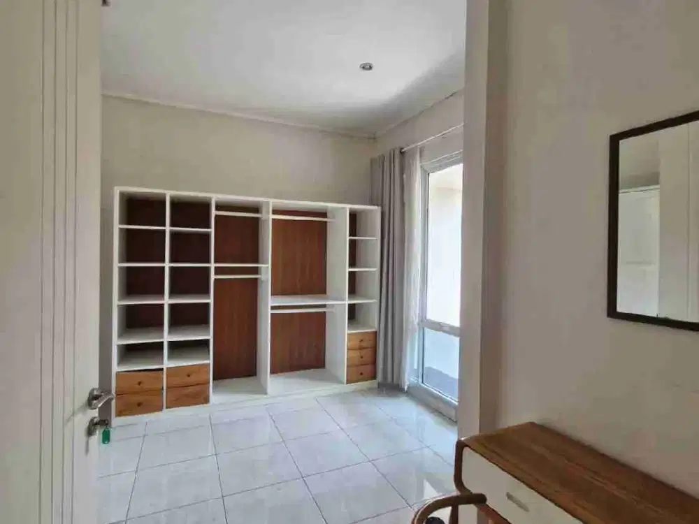 Rumah Cantik Furnished di Foresta Siap Huni