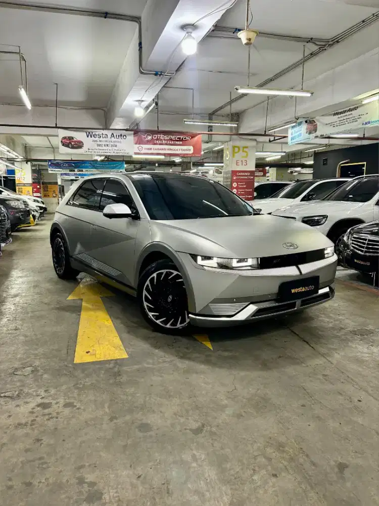 KM 40rb Hyundai Ioniq 5 Signature Long Range 2022 pemakaian 2023 EV