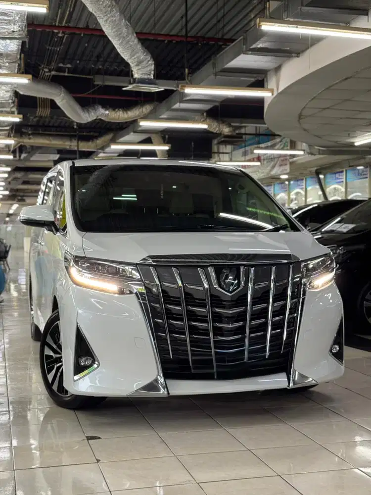 Toyota Alphard 2022 Bensin