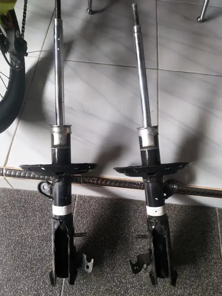 Shockbreaker depan Copotan Honda Jazz