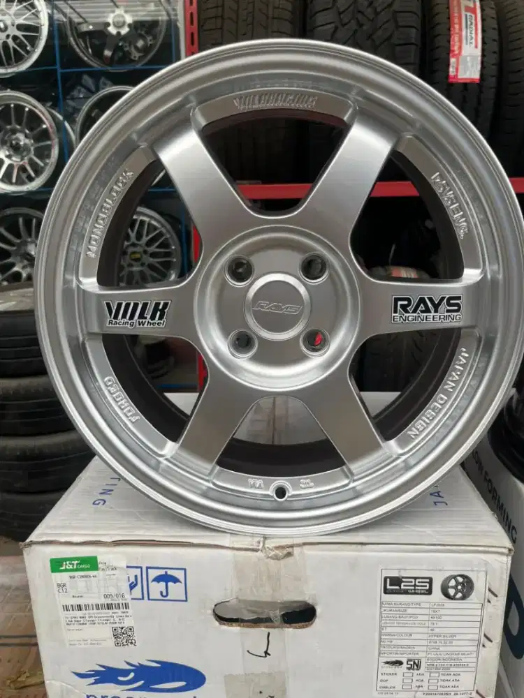 Rays te37 ring 16 lebar 7 pcd 4x100 ET 40 jazz vios 4pcs