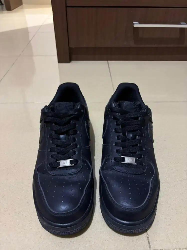 Nike Air Force 1 Low '07 Triple Black Original