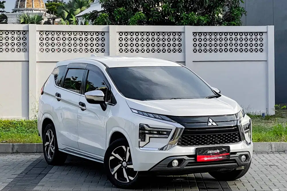 Mitsubishi Xpander Ultimate Facelift 1.5L AT Matic 2022 Putih Mutiara.