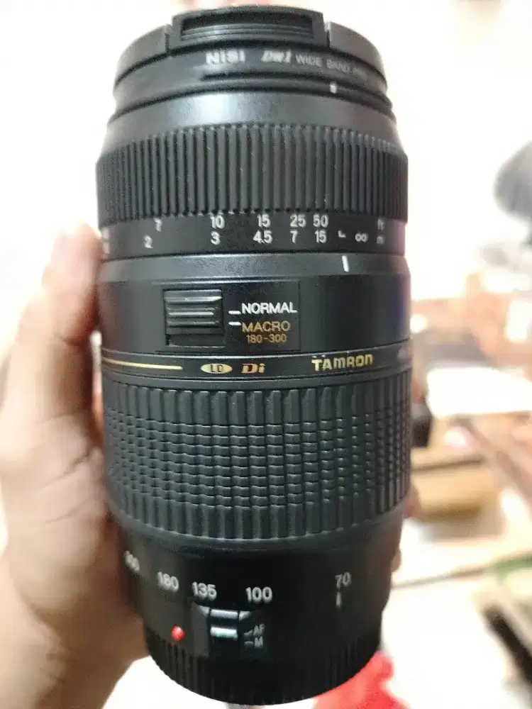 Lensa Tele Second – Tamron AF 70-300mm f/4-5.6 Di LD Macro