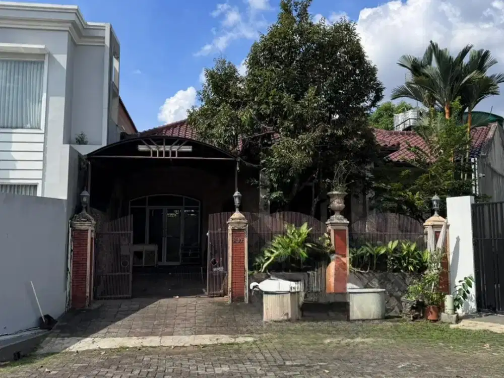 Dijual Rumah 1 Lantai Giri Loka BSD City Halaman Belakang Luas Dekat Stasiun KRL dan Akses Tol