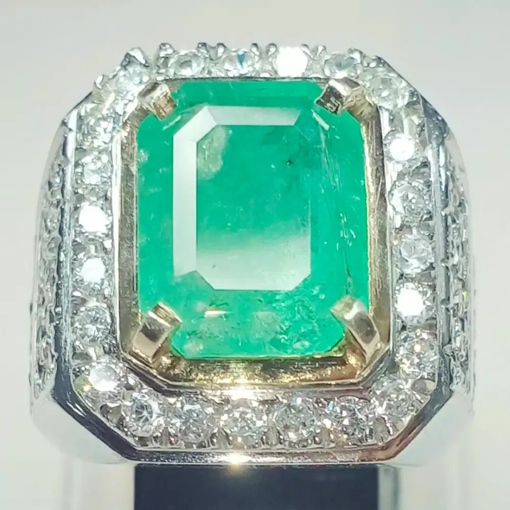 Natural Emerald/ Zamrud Ethiopia 6,27 crt