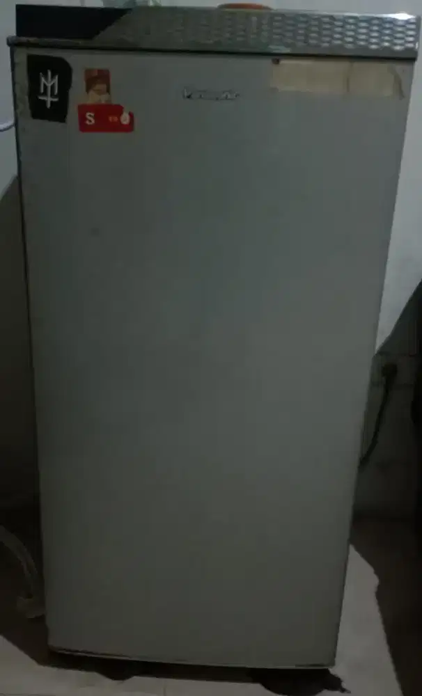 Kulkas 1 pintu Panasonic