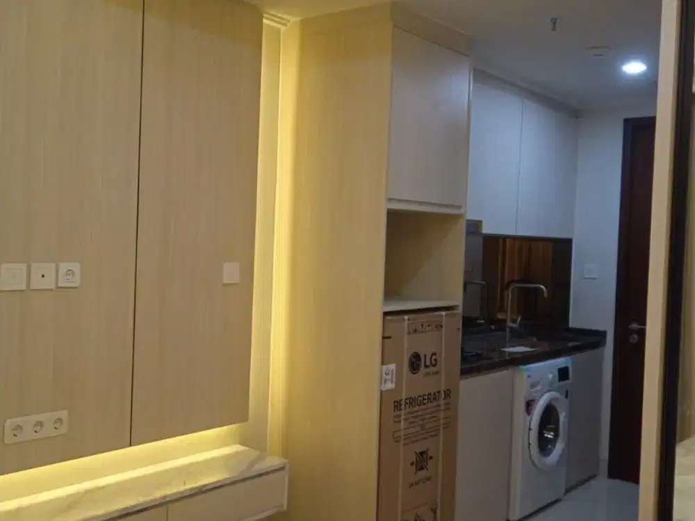 DISEWAKAN BRAND NEW STUDIO APARTEMEN GREEN SEDAYU FURNISHED DAN FREE IPL JAKARTA BARAT