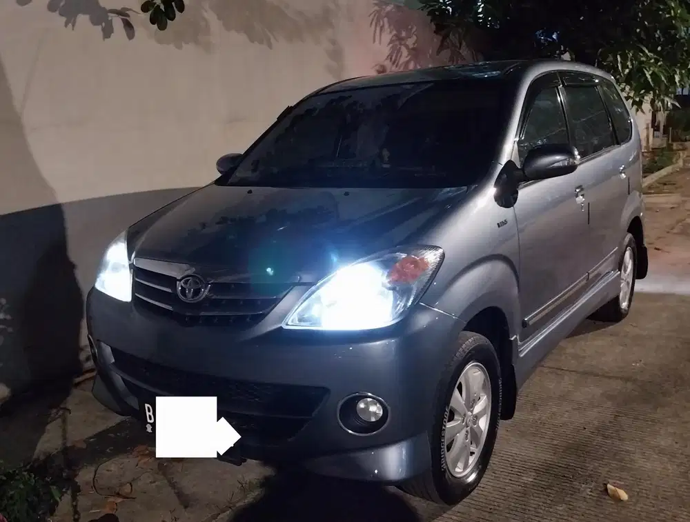 Toyota Avanza 2011 Bensin